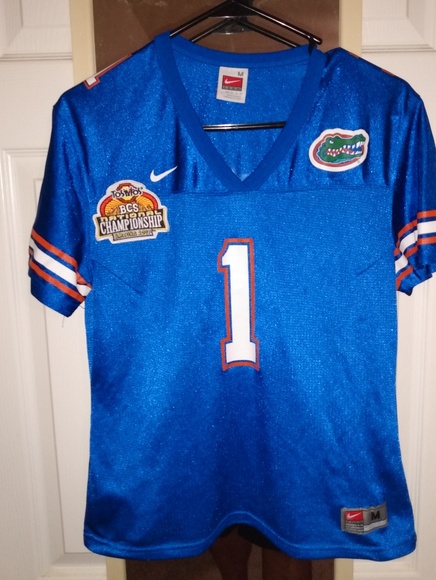 youth nike shirts on sale